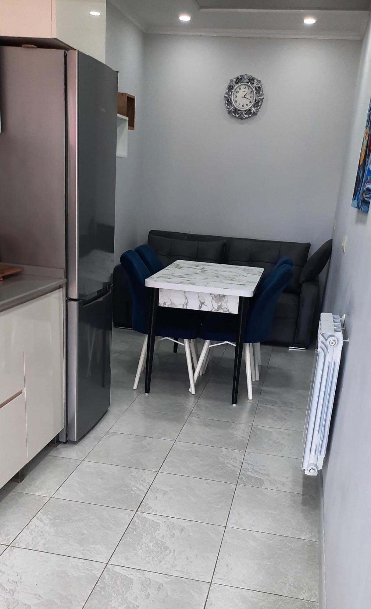 Apartment Desi With Sea View On The Beach In Batumi Exterior photo